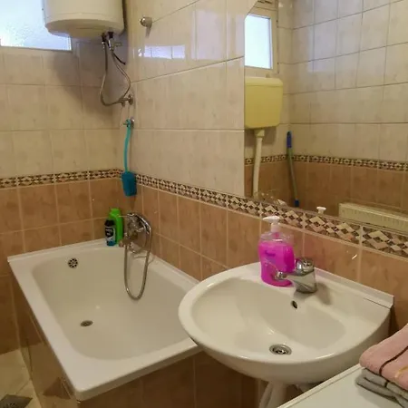 Apartment Apartman Bulevar